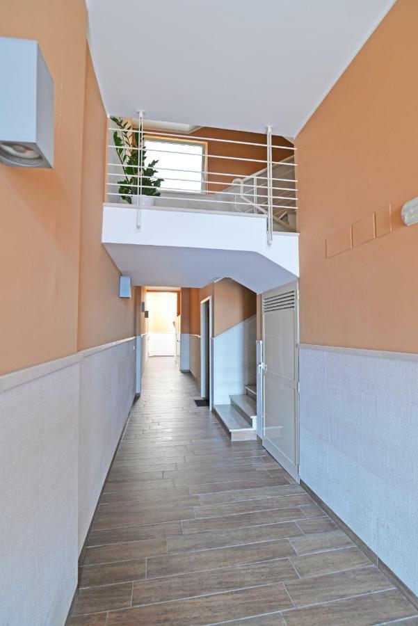 Casa Roberta Bed & Breakfast Монополи Екстериор снимка