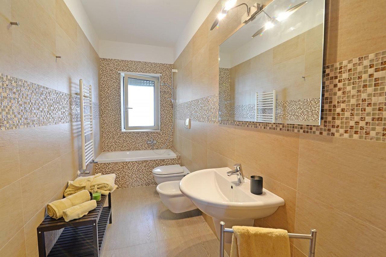 Casa Roberta Bed & Breakfast Монополи Екстериор снимка