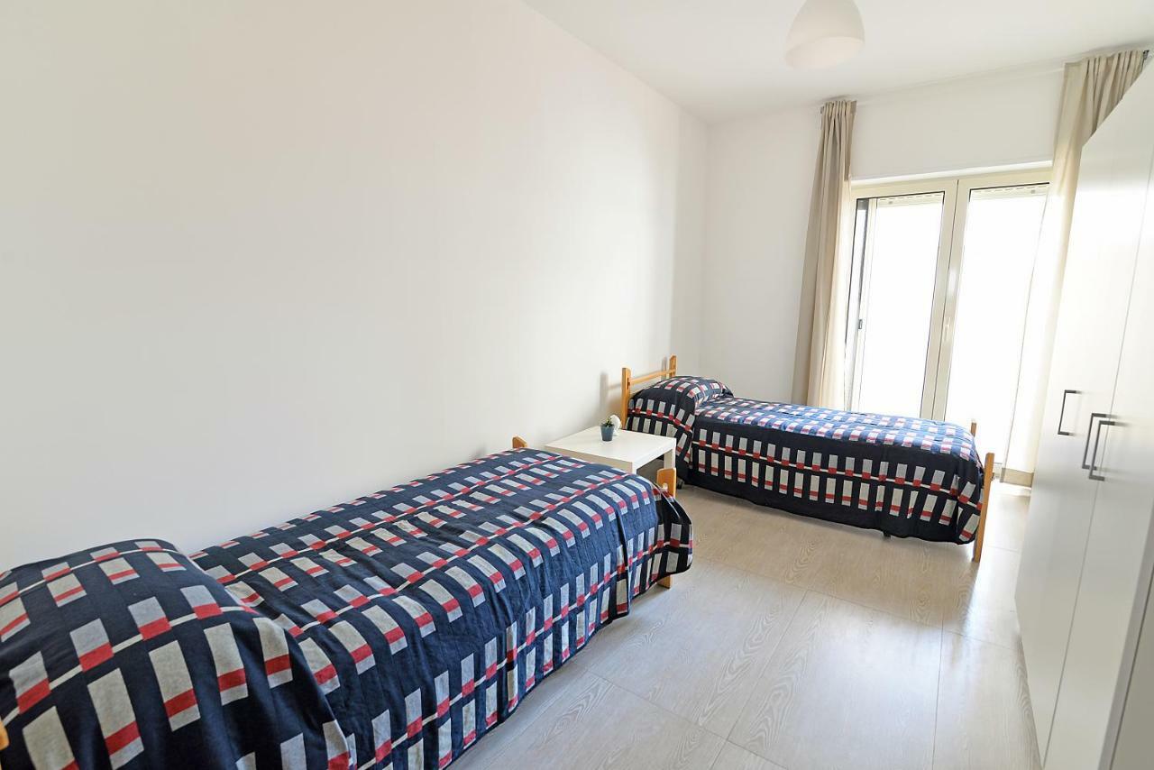 Casa Roberta Bed & Breakfast Монополи Екстериор снимка