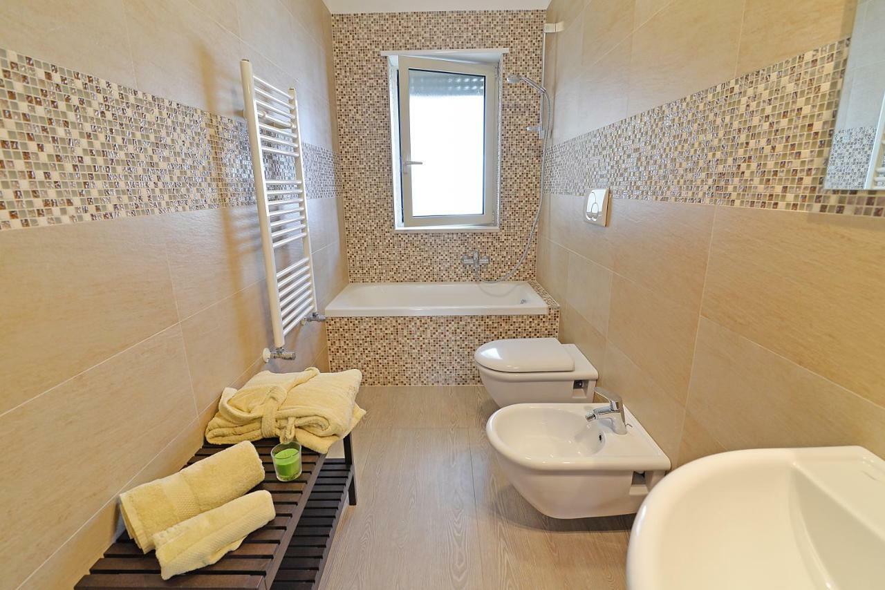 Casa Roberta Bed & Breakfast Монополи Екстериор снимка