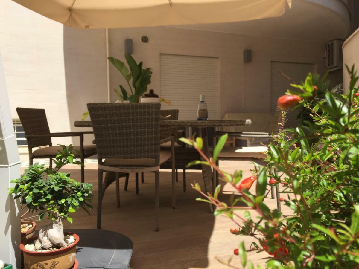 Casa Roberta Bed & Breakfast Монополи Екстериор снимка